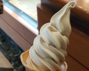 コーヒーミルクソフトクリーム