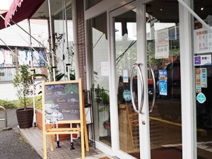CAFE LIVALLEY