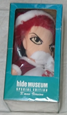 hide MUSEUM 限定サンタぬいぐるみ - メルカリ