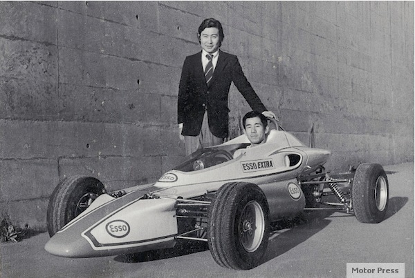 ESSO RACING TEAM エッソ レーシング ティーム