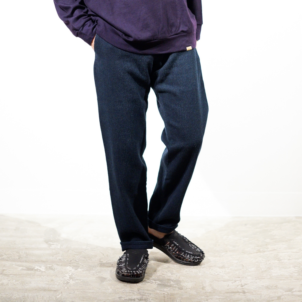 【未使用】COLINA 刺し子 curve slacks