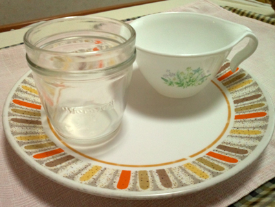 ノリタケ【Noritake】とコレール【CORELLE】のヴィンテージ食器を発見。