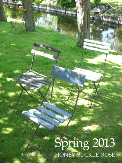 ハニーサックルローズ spring2013 木陰の椅子