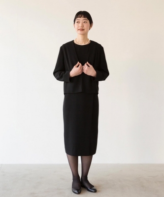 miho umezawa ミホウメザワ　麻ジャンパースカート　ブラック miho umezawa ミホウメザワ麻ジャンパースカートブラック