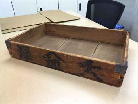 お餅の木箱 | レトロな木箱のススメ