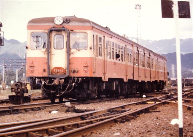 国鉄時代の亀山駅、亀山機関区 昭和51年 | 時遊館ブログ