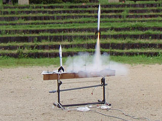 モデルロケットを作って打ち上げよう