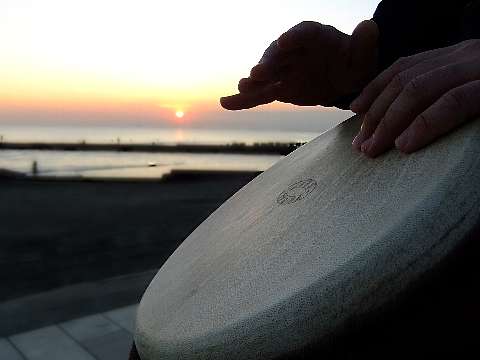 ��������