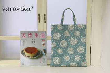 リバティパッチワーク　ぐるっとパッチワーク　縦長バッグ〈グレー・カーキ〉 リバティ パッチワーク - トートバッグの人気通販 | minne byGMOペパボ