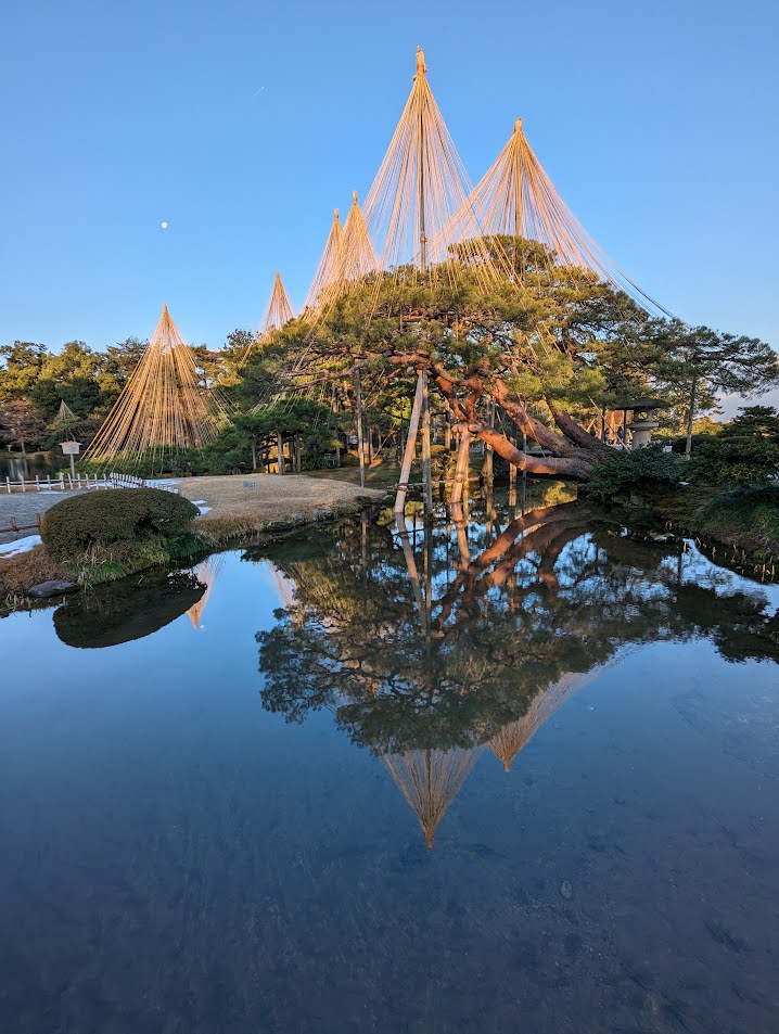 龍をめぐる 天井画 | ウォーキングで金沢めぐり/ちょいとお出かけ北陸