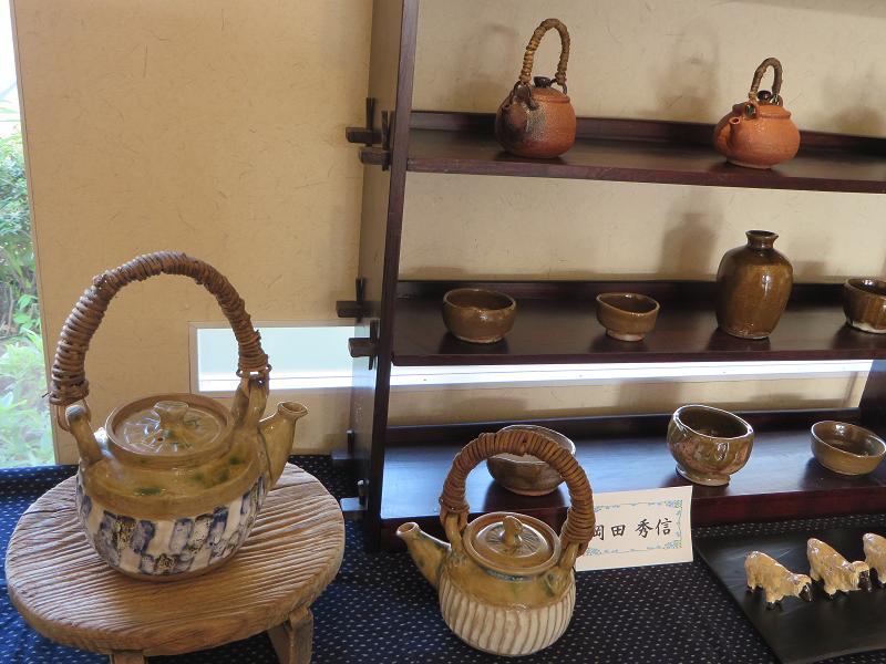 岡田秀2.jpg
