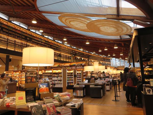 図書館1.jpg