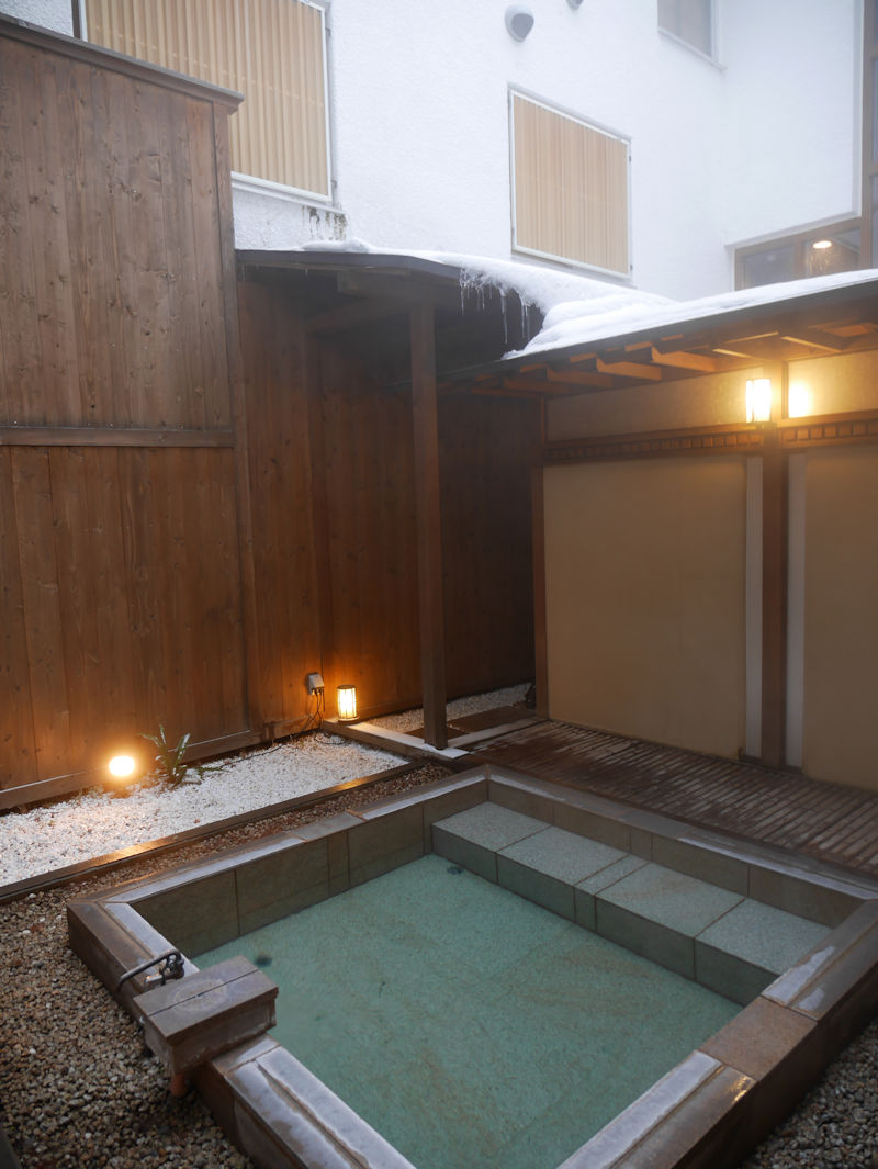 onsen02.jpg