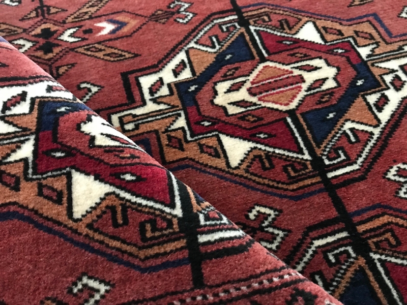 6. 「今出来」のイランのトルクメン絨毯 | My Favorite Rugs and Kilims
