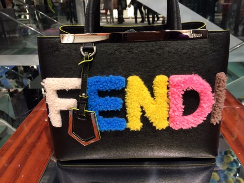 フェンディ銀座店 萩原輝美の美モード