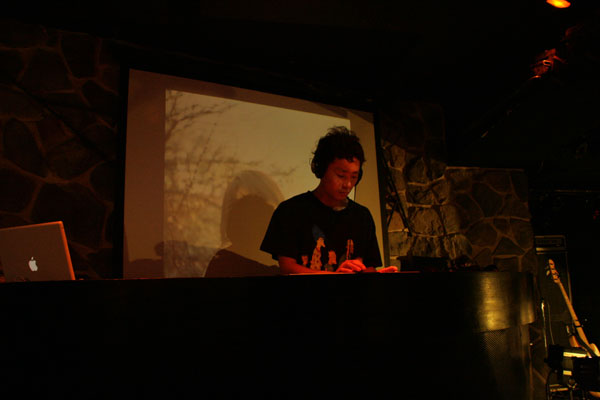 djそらと
