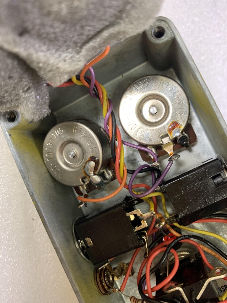 93 MXR Distortion+ 修理/やっぱりCarlingのこれ | ギターの音が聴こえ