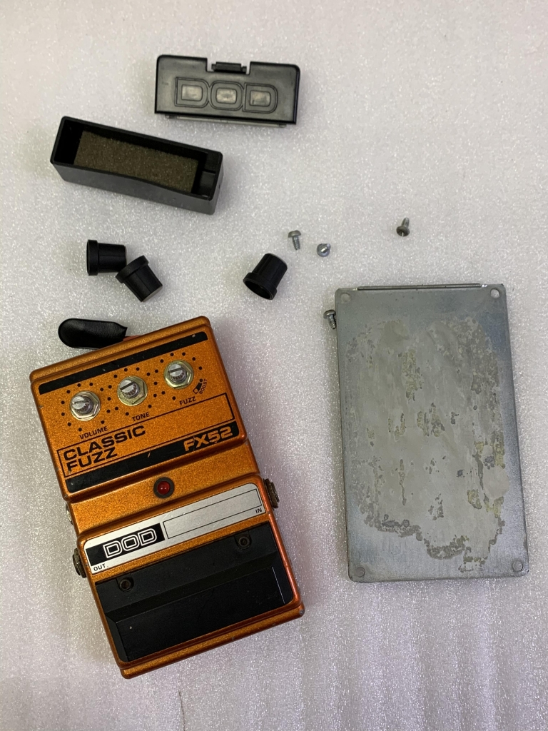 DOD FX52 CLASSIC FUZZ | ギターの音が聴こえたら。