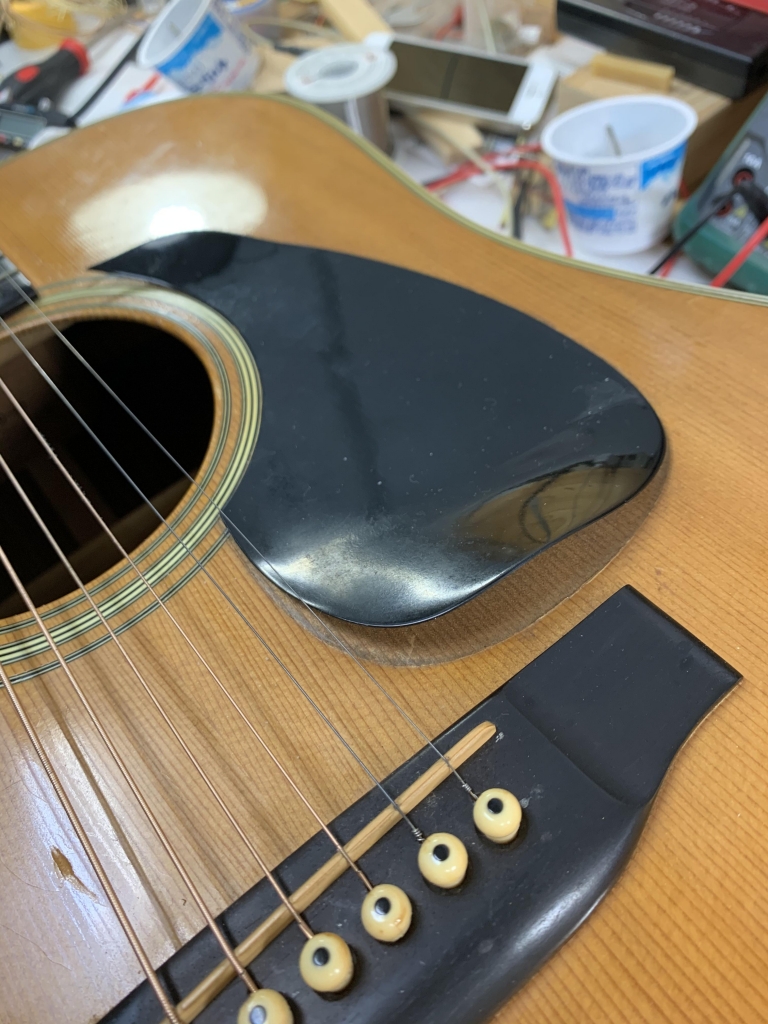 Martin D-28 リフレット ピックガード交換 ブリッジ剥がれ修理