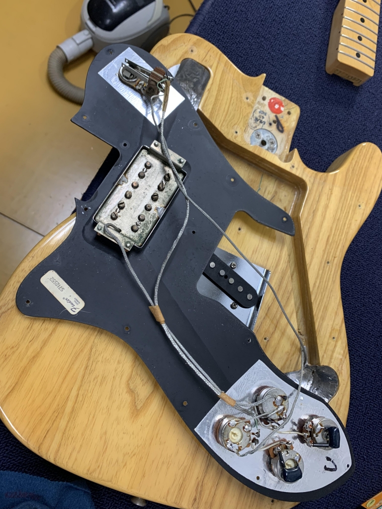77年製 Fender Telecaster Custom フレット交換 Jescar #43080 77年製 Fender Telecaster Custom フレット交換 Jescar #43080