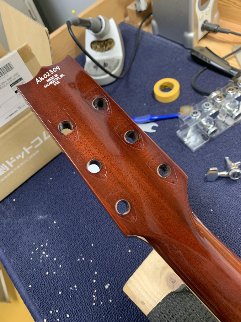 Ibanez  AGS83B セミアコ GOTOHロックペグ交換済 Heritage セミアコのペグ交換 Gotoh magnum lock-trad | ギター
