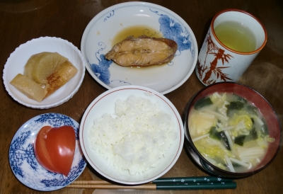 4月 8(金):晩ご飯〜368キロカロリー