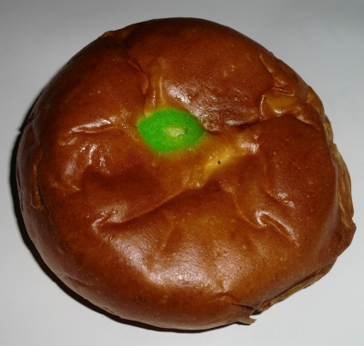 今日のおやつは「みかんパン」でした!