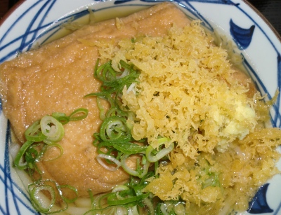 巷で流行っている「丸亀製麺」に食べに行きました