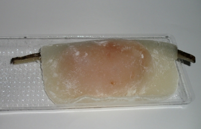 今日のおやつは「花びら餅」でした