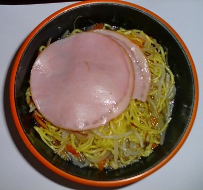 今日のお昼は「白クマ塩ラーメン」でした!