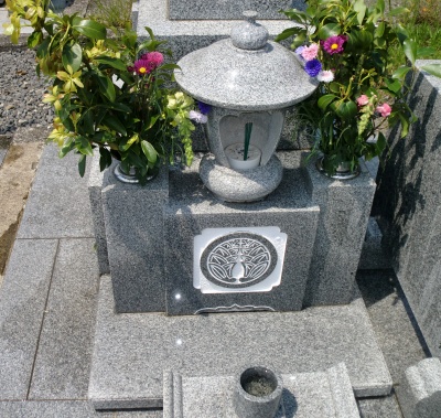 亡き母の月命日だったのでお墓参りに行きました!