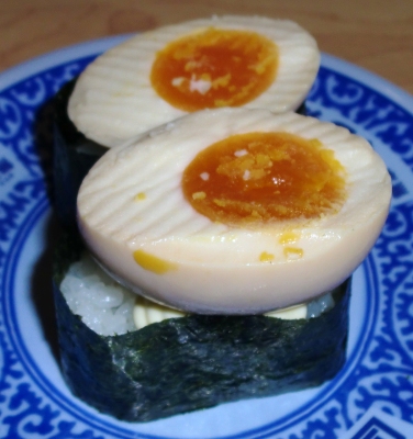 お昼は「くら寿司」に食べに行きました