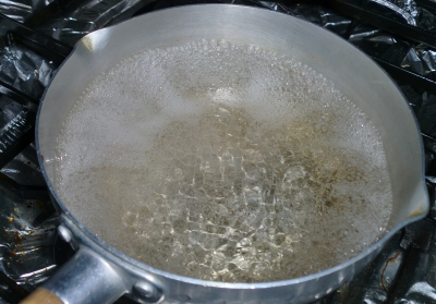 白ゴーヤを使って佃煮を作ってもらいました
