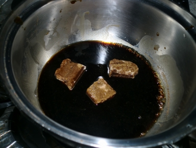 白ゴーヤを使って佃煮を作ってもらいました