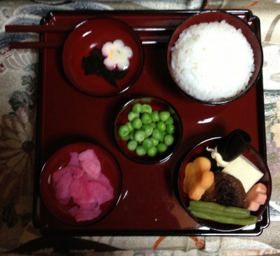 日曜日が七回忌でいろいろ準備して本番を迎えました