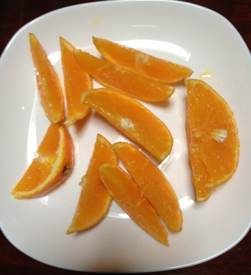 1月1日は家族でお寿司・おせち料理を食べて楽しみました