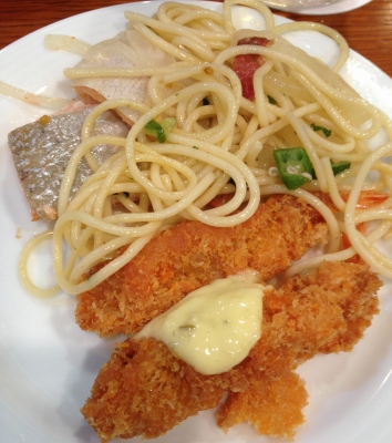1日目の最後は喜瀬ビーチパレスで美味しい食事を