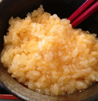 大阪へ行った際には美味卵のタマゴ掛けご飯を食べないとね