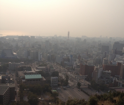鹿児島市内観光で最初に行ったのは城山展望台と西郷洞窟でした