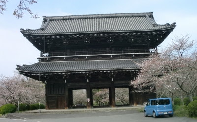 覚善寺を出て根来寺へ行きました