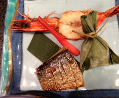 温泉旅館で料理を楽しみ、友達と出会いを楽しみました