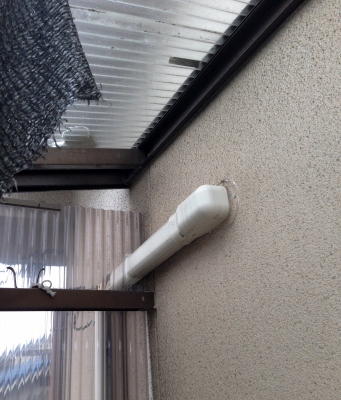やっと夏が終わり始めた頃にエアコンが付きました
