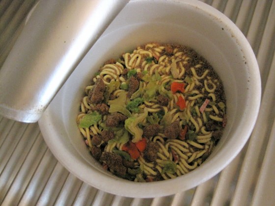 ふなっしーの船橋ソースラーメン