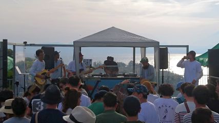 Sunset Lounge4