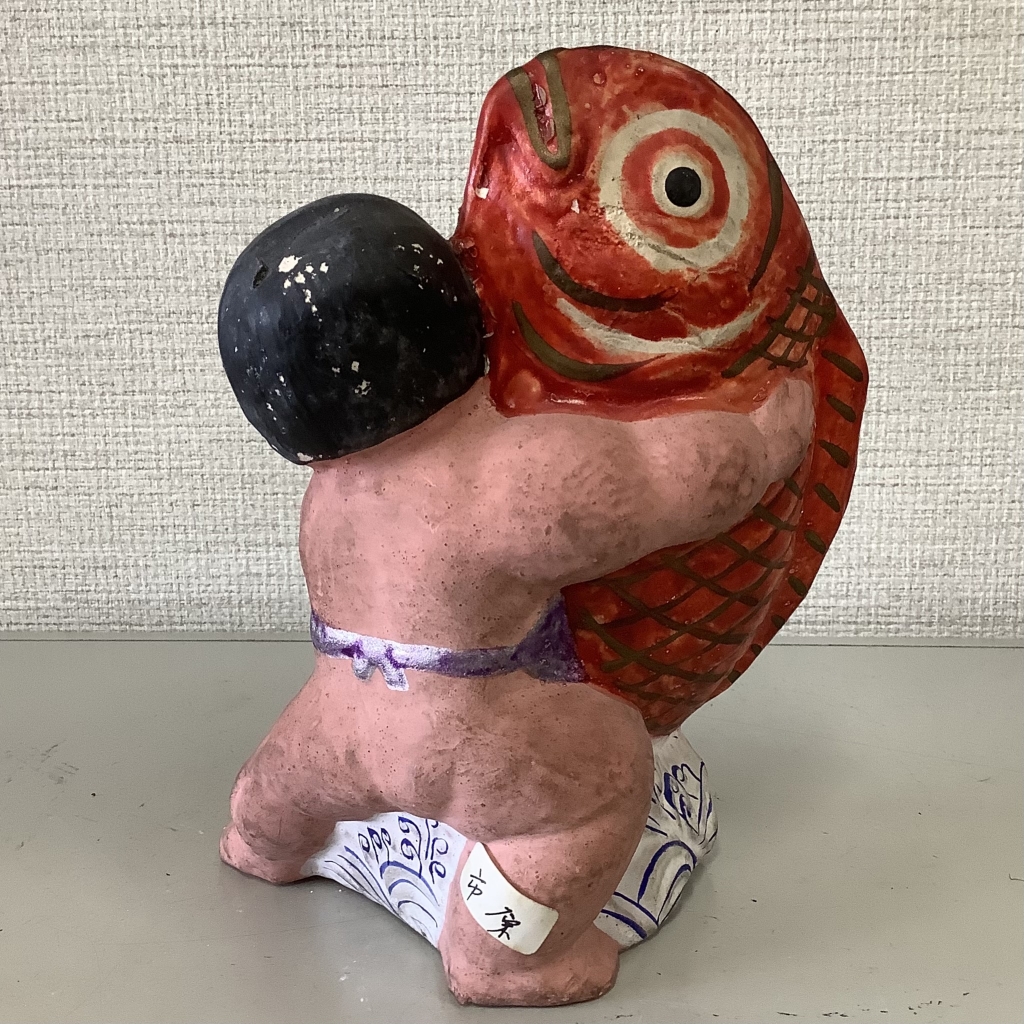 鈴を振りふり