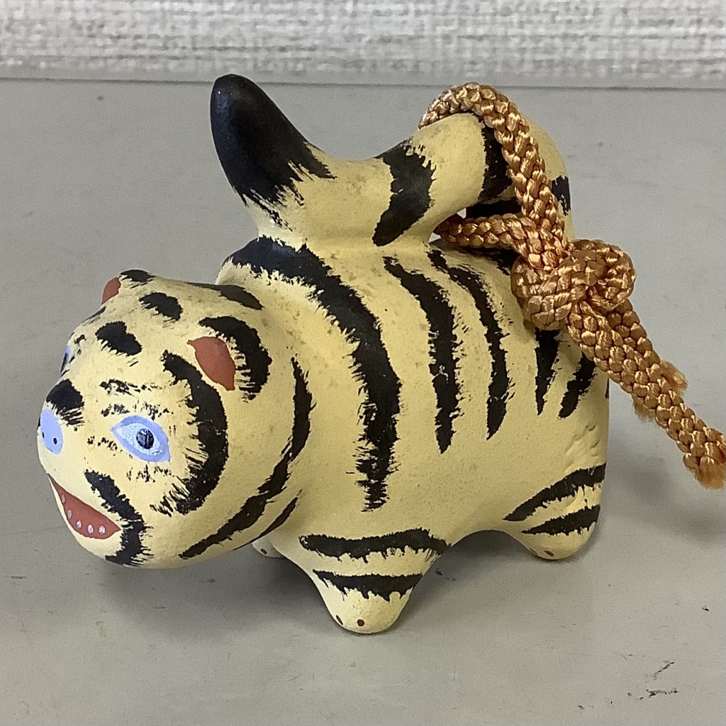 民藝 縁起物 郷土玩具 瓦猿・浜松張子・ひだ高山土鈴・奈良鹿 まとめて