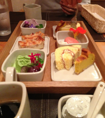 ピアットノノ デザート盛合せ