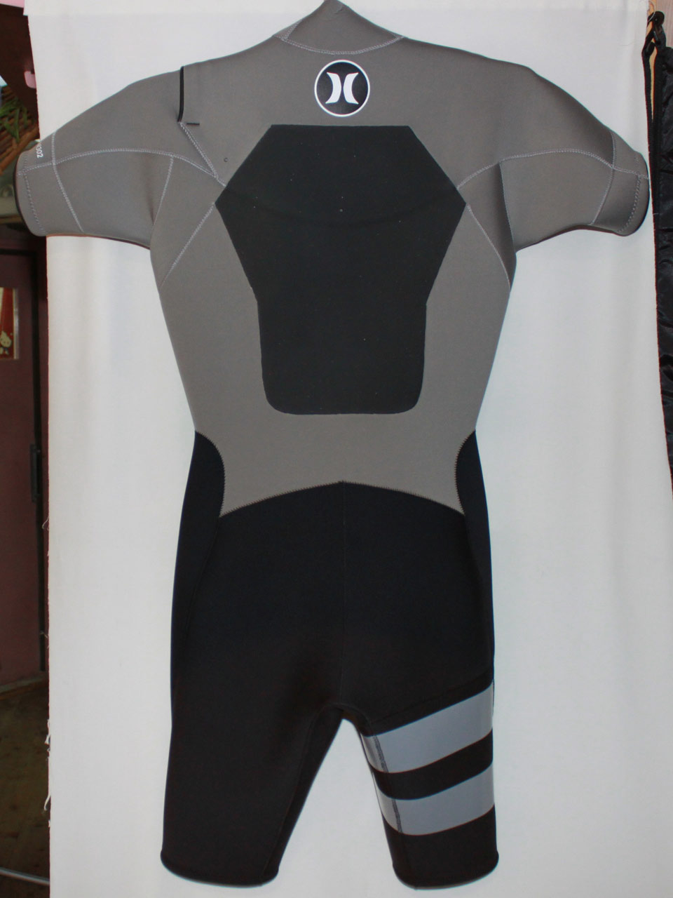 Hurley Fusion タッパー 黒　サーフィン、sup Hurley Fusion タッパー 黒 サーフィン、sup