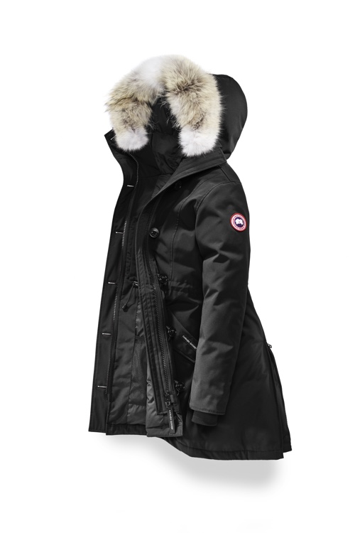 CANADA GOOSE 3.jpg