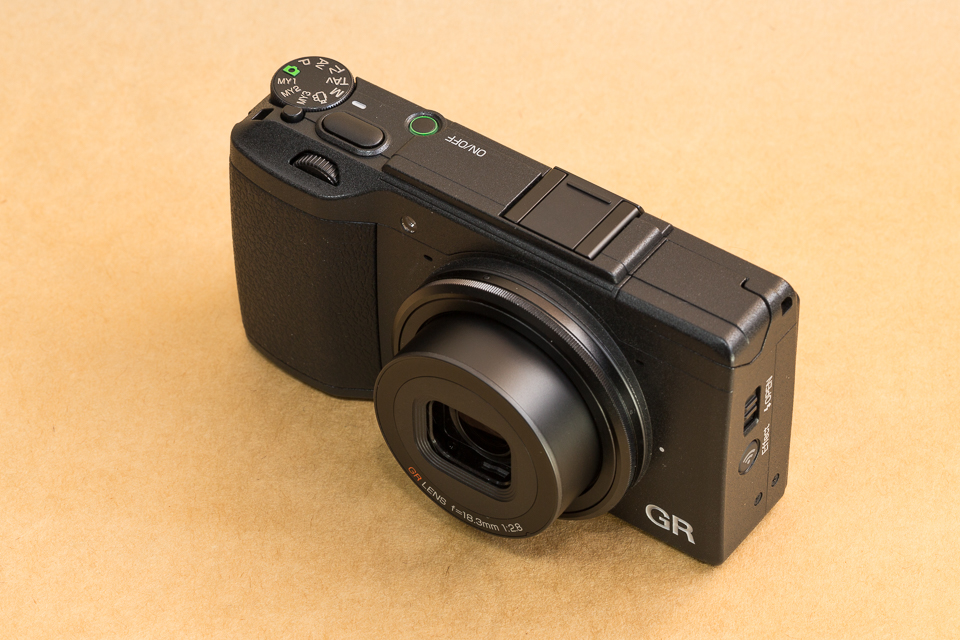 GR II 外観